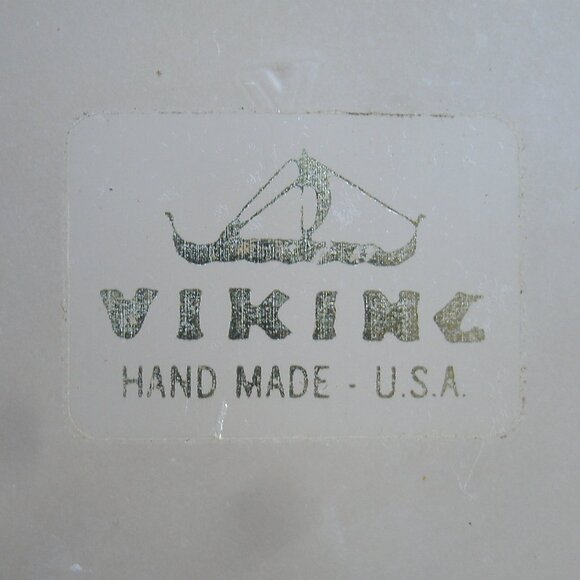 Vintage Viking Glass Floral Heart Trinket Box - Picture 14 of 16